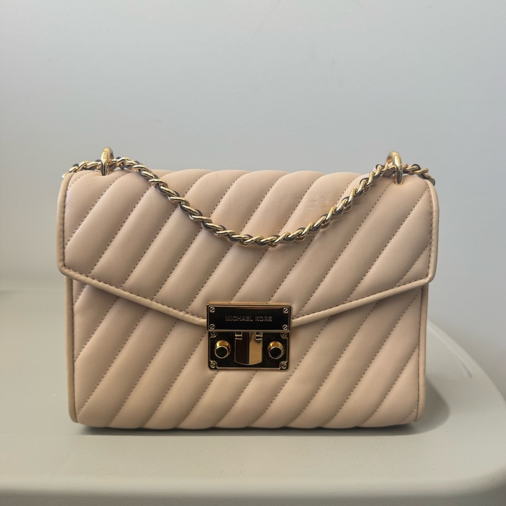 Rose Medium Quilted Shoulder Bag